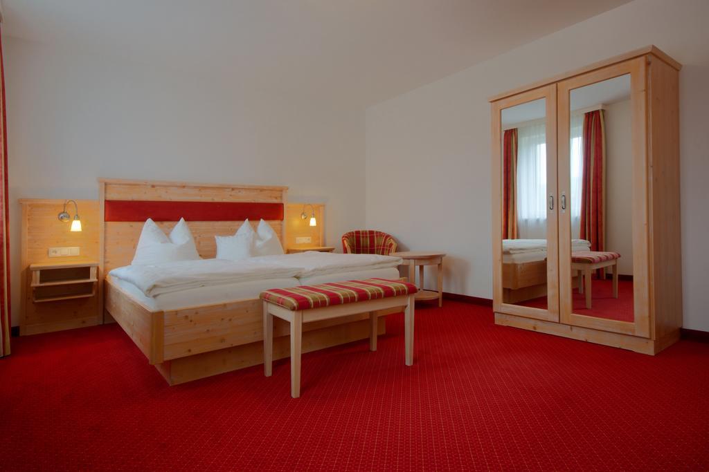 Pension Am Finkenberg Sebnitz Zimmer foto